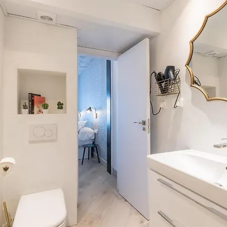 Varela 30 * Màlaga
